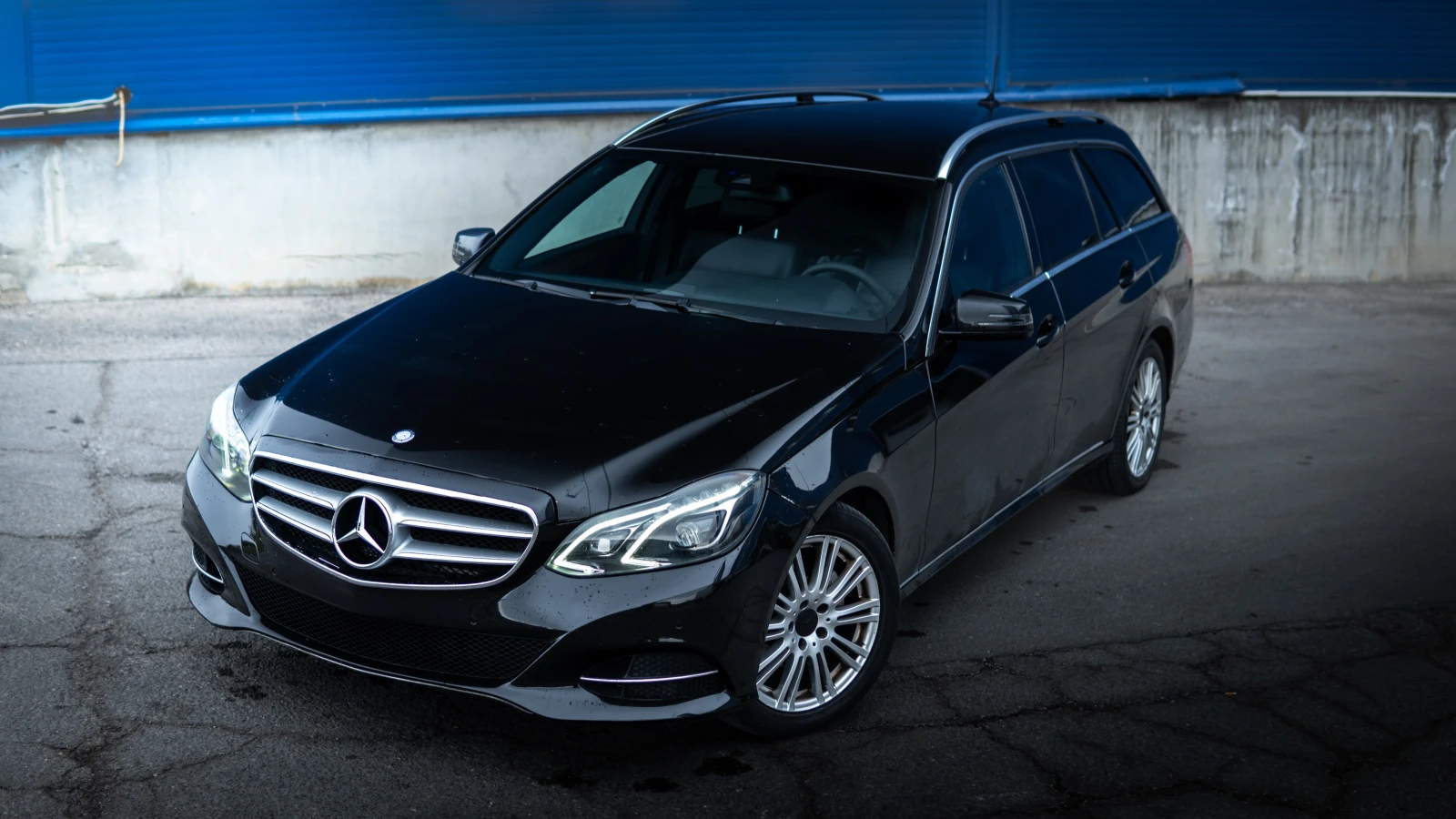 Mercedes-Benz E 200 NAVI / Automat / Leather / Parktronic - изображение 2