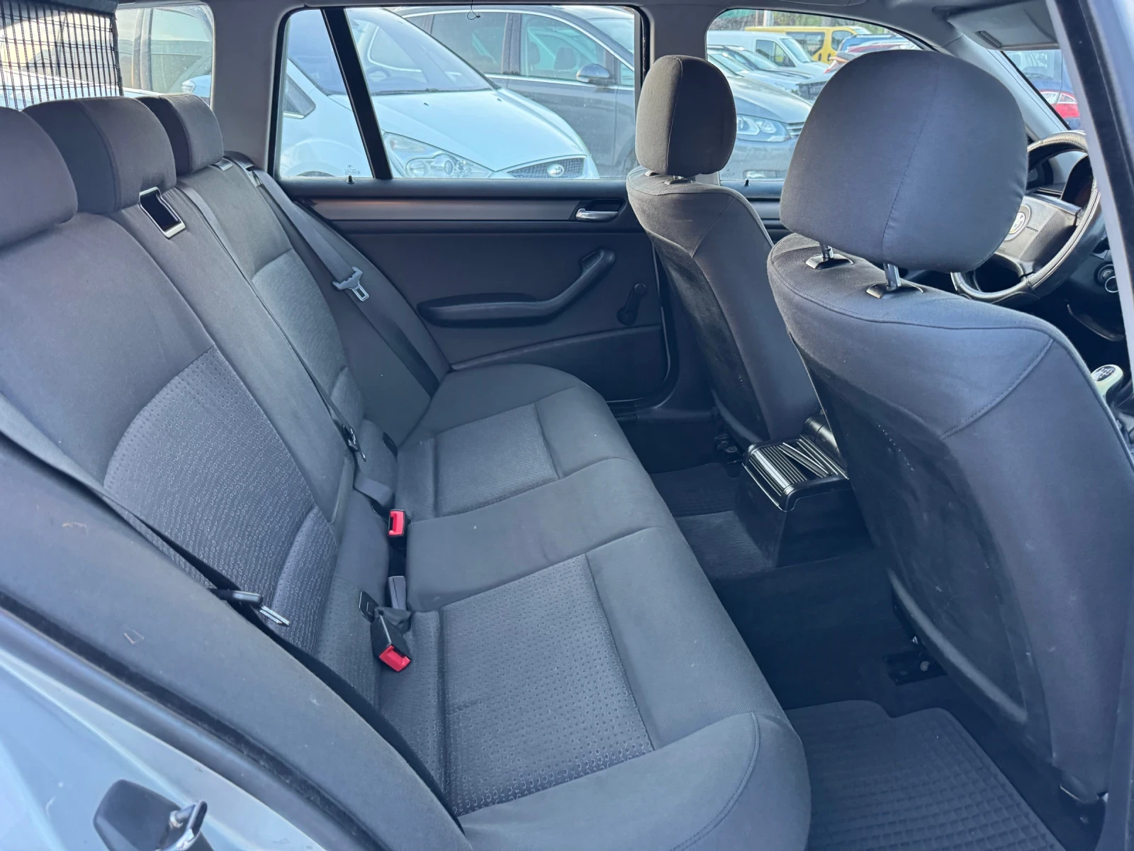 BMW 320 2.0D 150К.С. FACELIFT | Mobile.bg — изображение 11