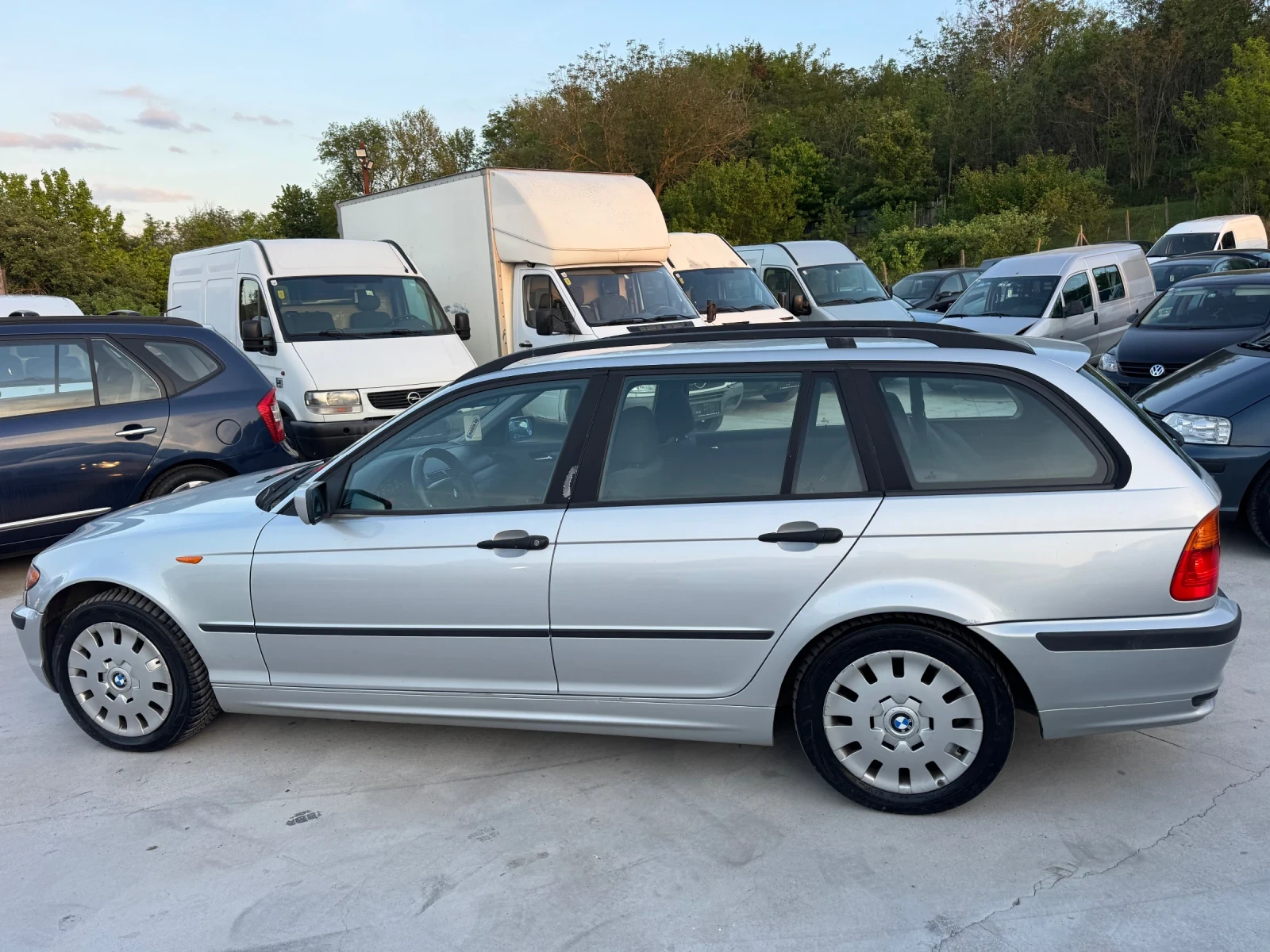 BMW 320 2.0D 150К.С. FACELIFT - изображение 8