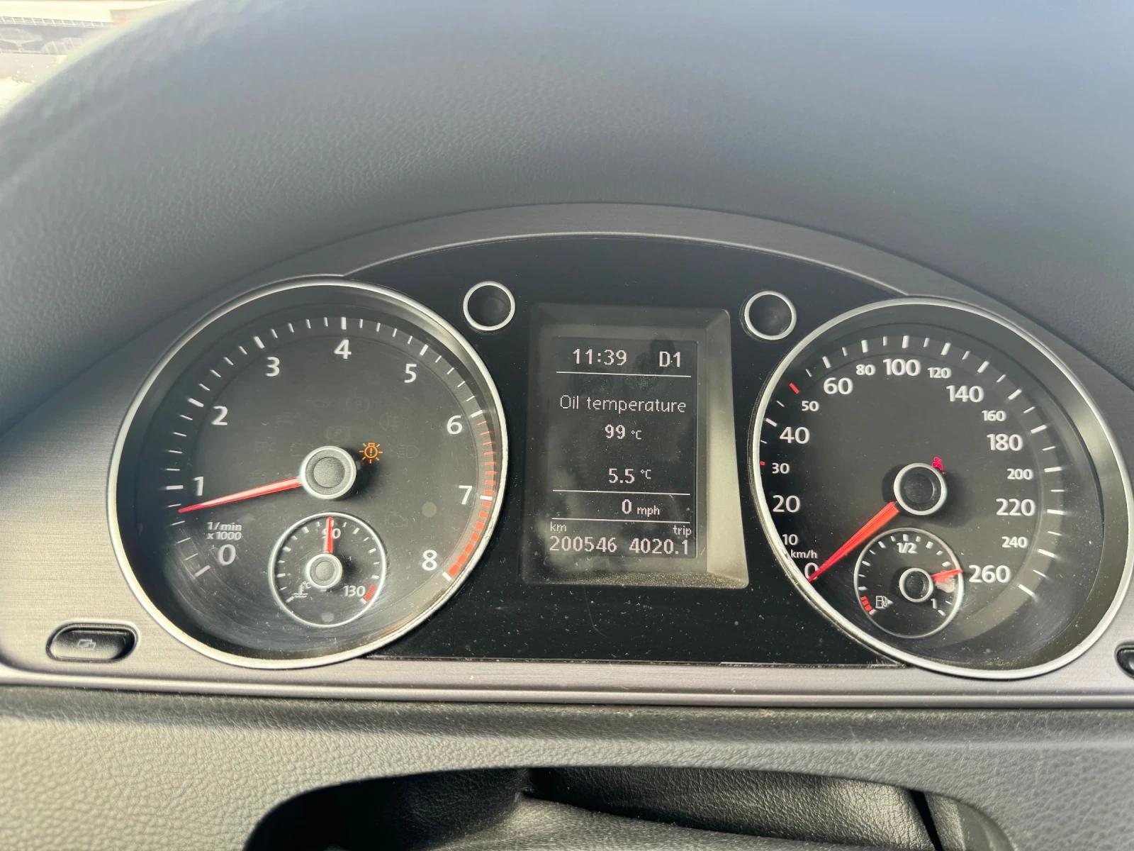 VW Passat 1.8 Бензин - изображение 3