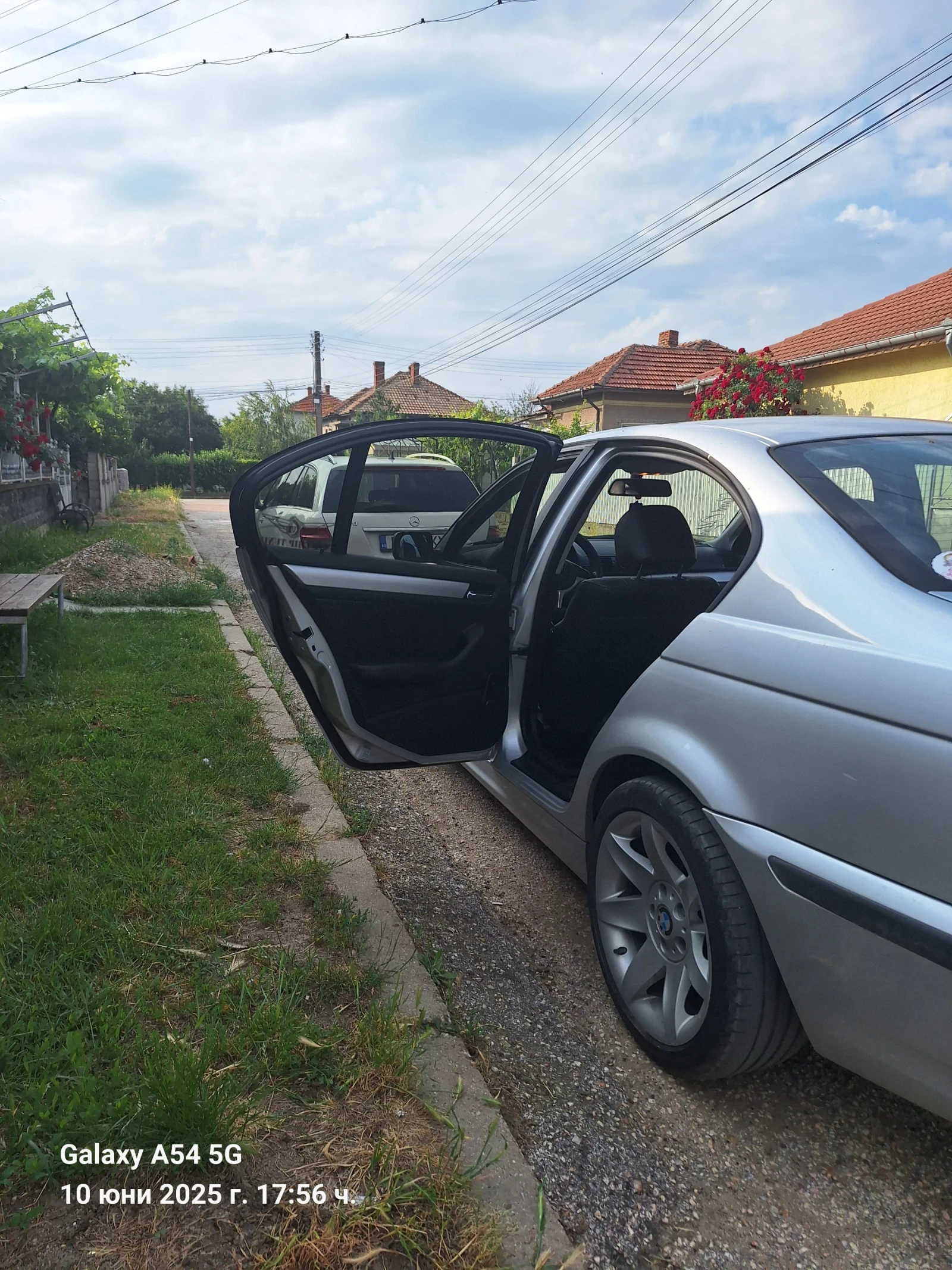 BMW 320 2.0 d - изображение 8