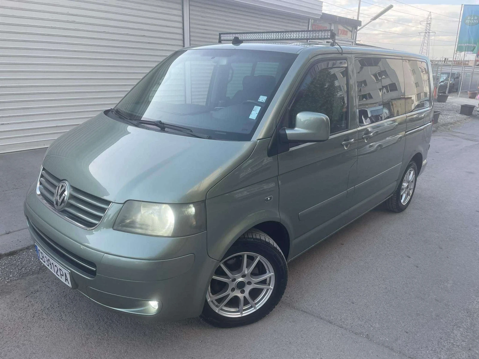VW Multivan 2.5 130  🔝 | Mobile.bg   1