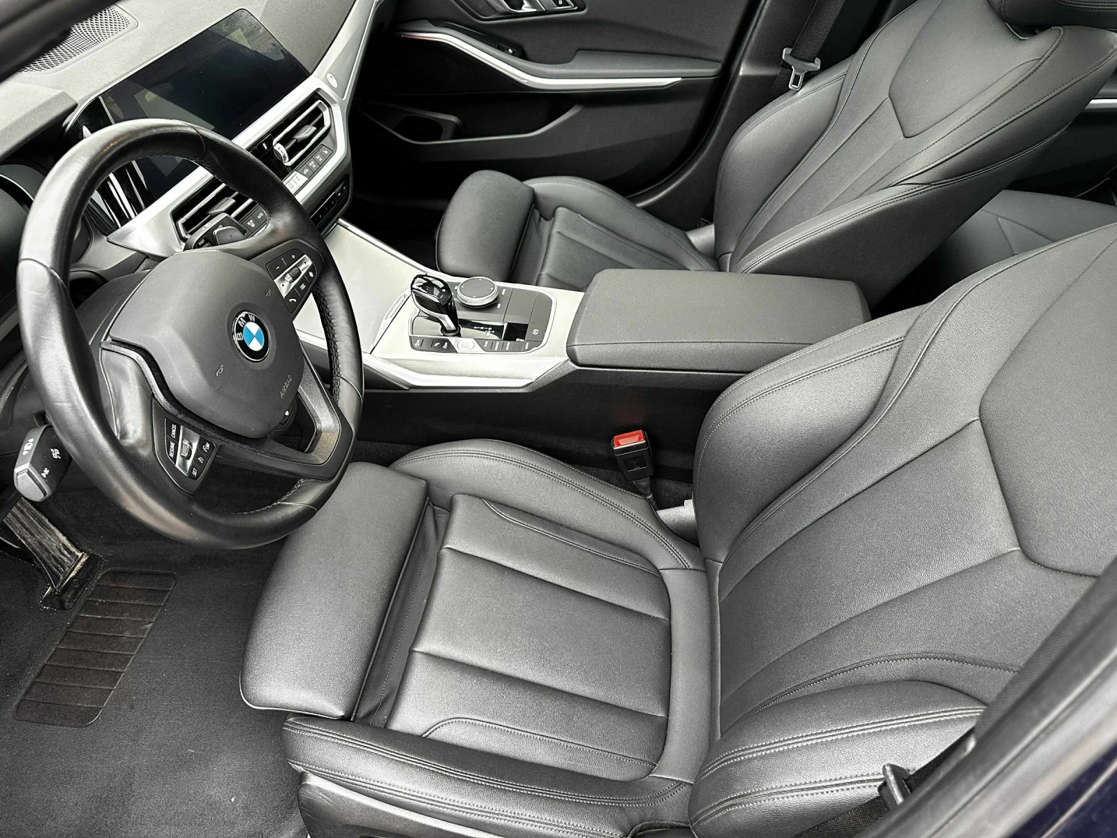 BMW 330 Xd, Mpacket, New face, Реални км ! - изображение 8