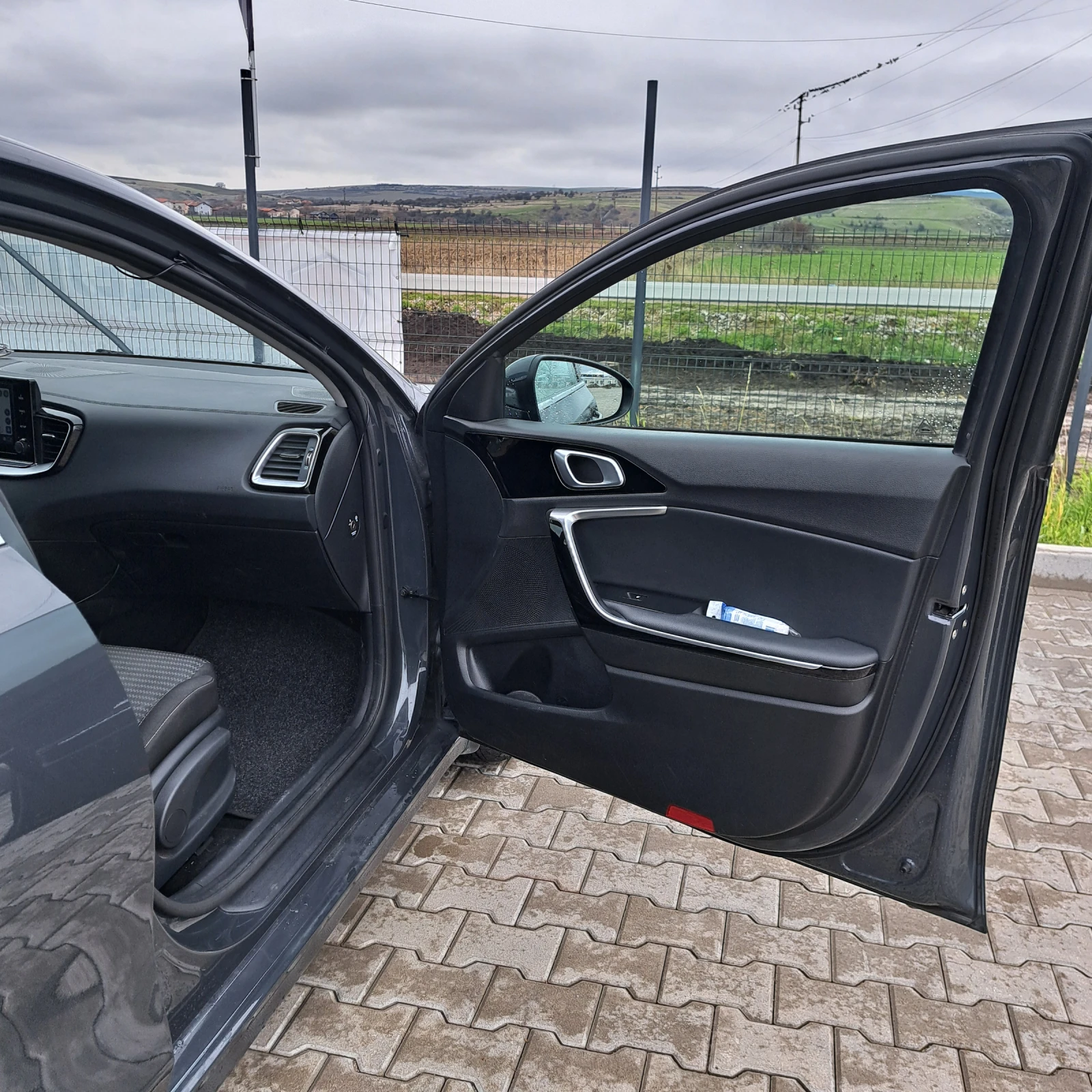 Kia Ceed SW EXECUTIVE ������/��� | Mobile.bg � ����������� 15