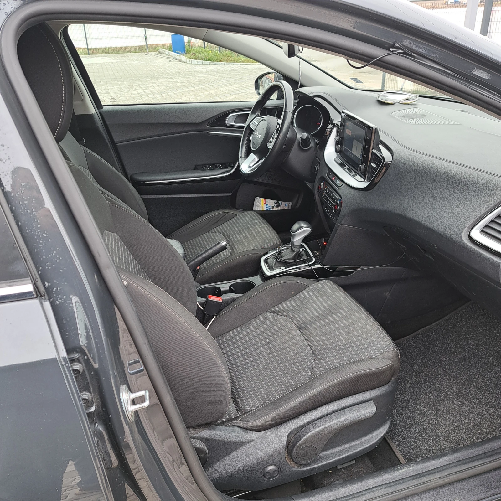 Kia Ceed SW EXECUTIVE ������/��� | Mobile.bg � ����������� 16