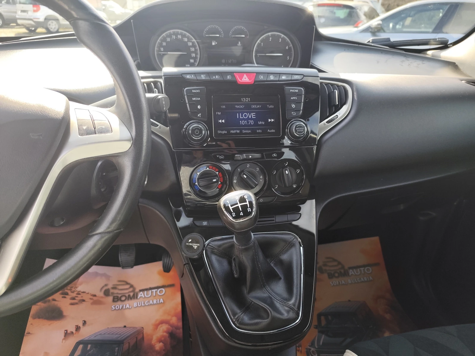 Lancia Ypsilon 1.3mJTD* EURO6B* KLIMA* , снимка 9 - Автомобили и джипове - 53782868