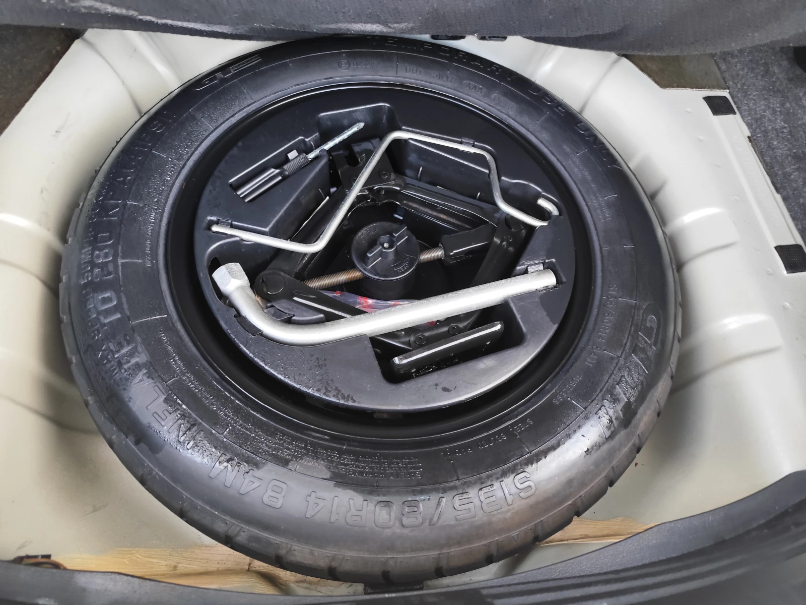 Lancia Ypsilon 1.3mJTD* EURO6B* KLIMA* , снимка 12 - Автомобили и джипове - 53782868