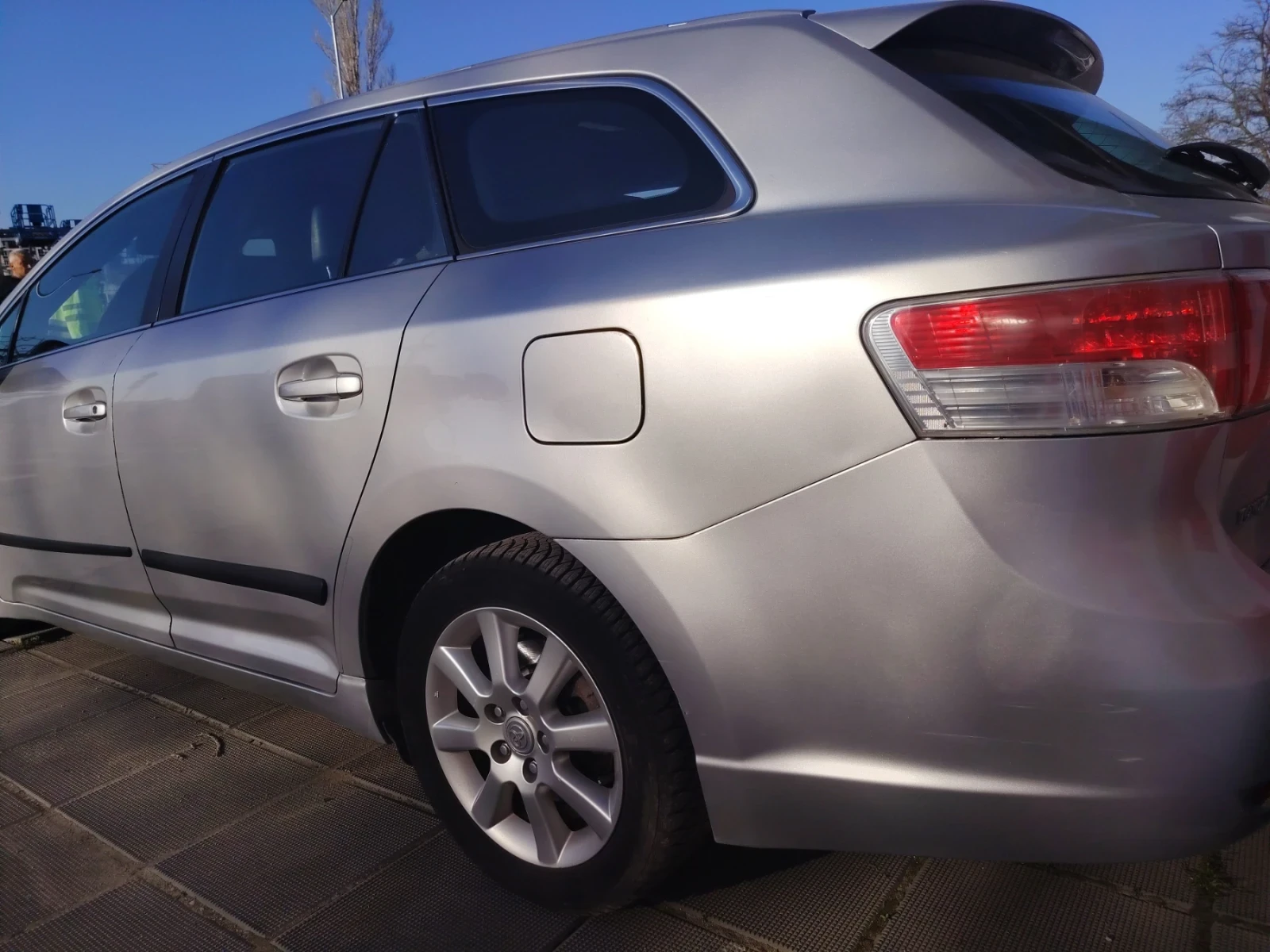 Toyota Avensis | Mobile.bg � ����������� 10