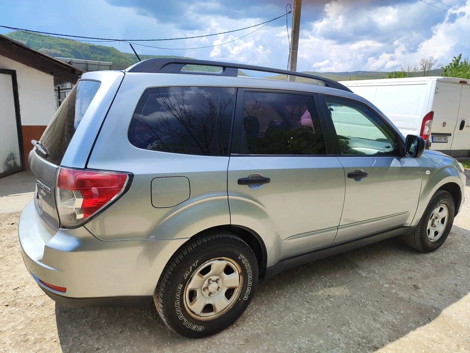 Subaru Forester Джип, снимка 3 - Автомобили и джипове - 53875258