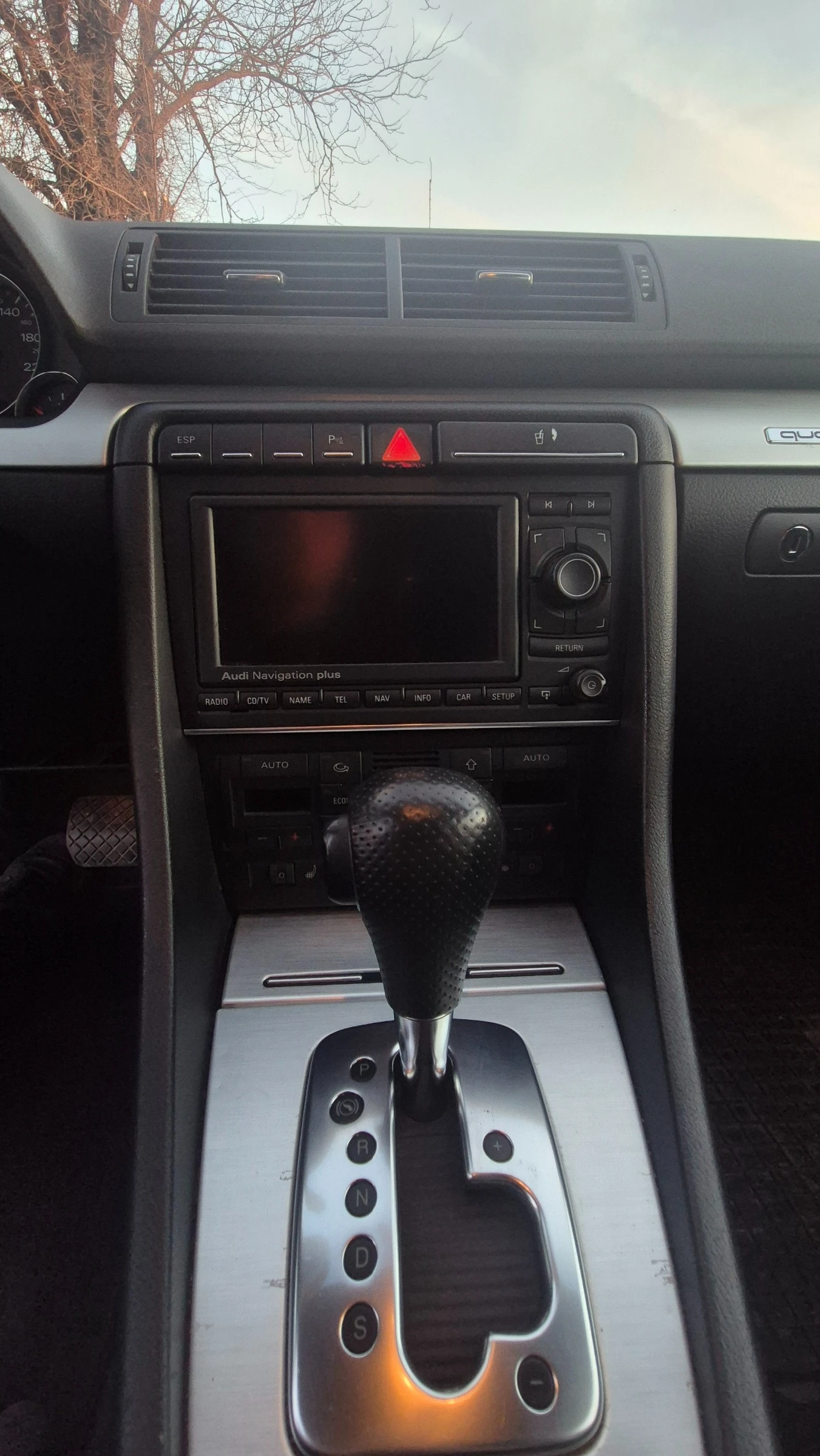 Audi A4 V6 S-line Quattro , снимка 10 - Автомобили и джипове - 54115618