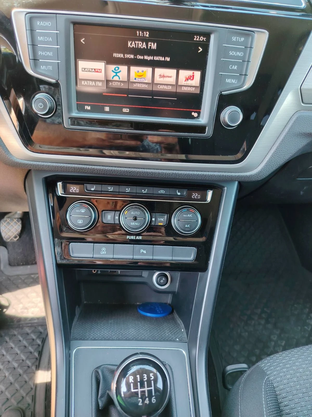 VW Touran, снимка 11 - Автомобили и джипове - 54676131