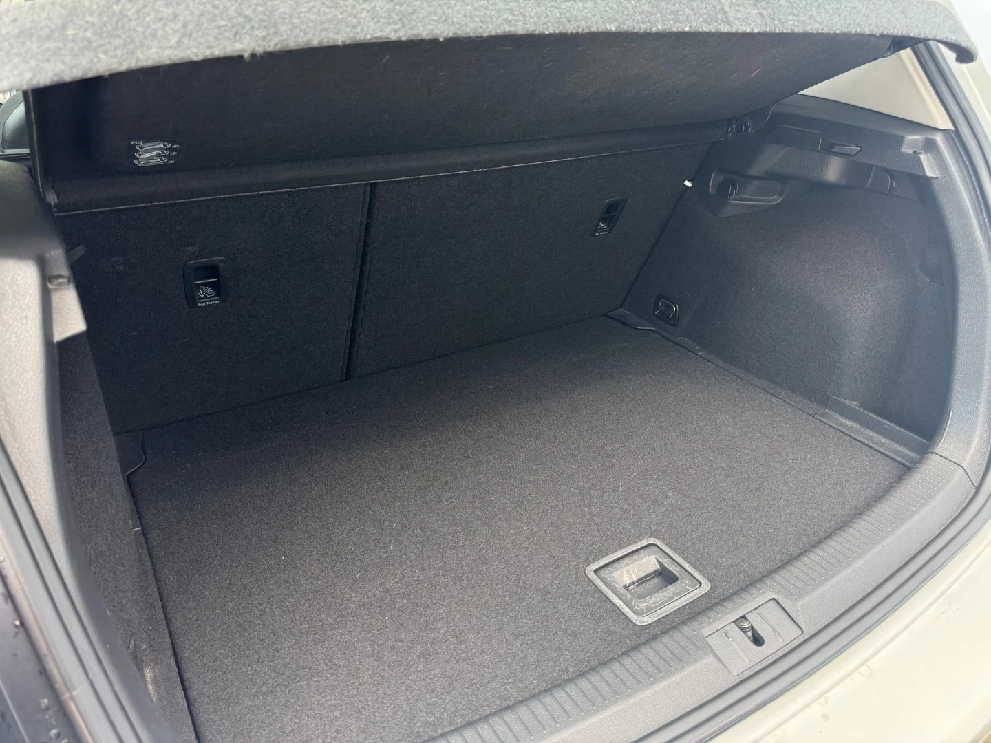 VW Golf, снимка 9 - Автомобили и джипове - 56422416