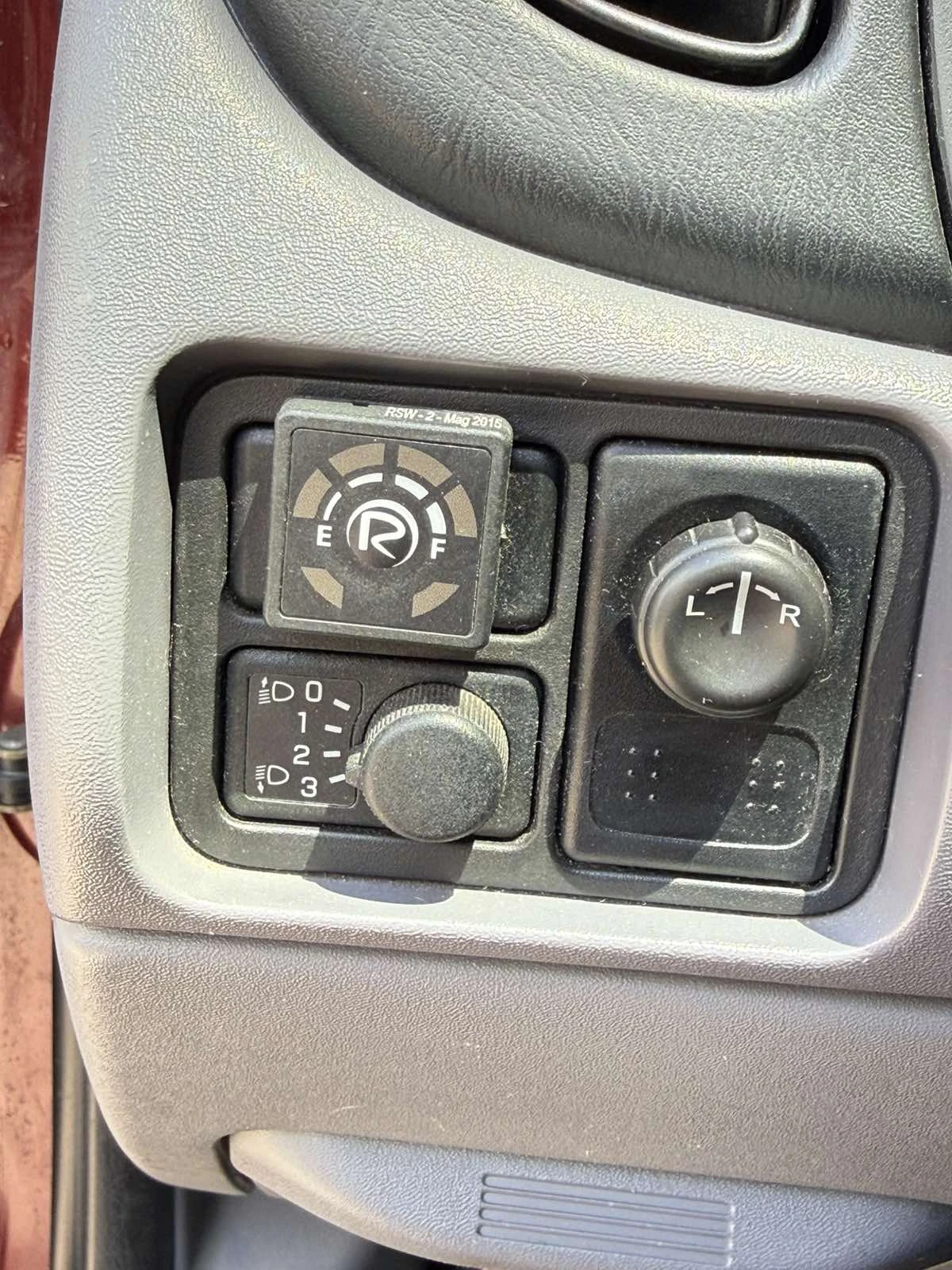 Nissan Almera Фейслифт, снимка 6 - Автомобили и джипове - 54824506