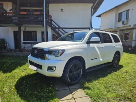 Toyota Sequoia V8 4WD TRDsport