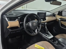 Toyota Rav4 HYBRID XLE * ПОДГРЕВИ * KEYLESS * BLIND SPOT * , снимка 8
