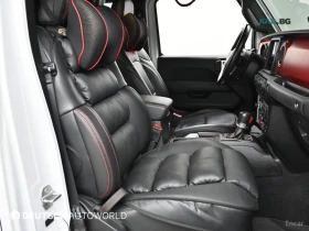 Jeep Gladiator RUBICON / DISTRONIC / ПОДГРЕВИ / КОЖЕН САЛОН, снимка 10