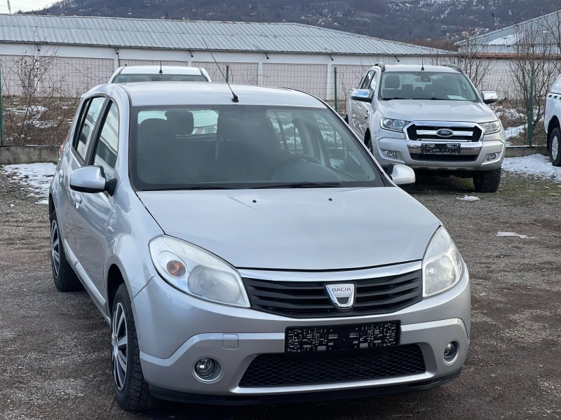 Dacia Sandero 1.4i LPG, снимка 8 - Автомобили и джипове - 43829238