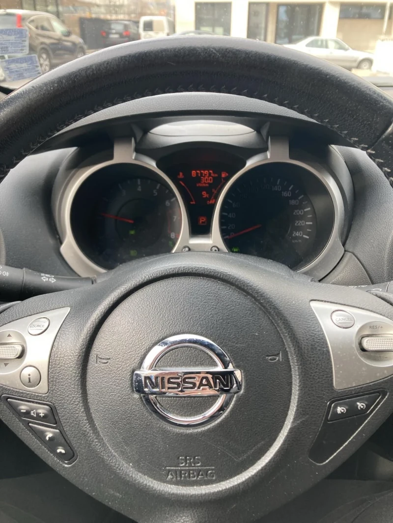 Nissan Juke, снимка 9 - Автомобили и джипове - 48086905