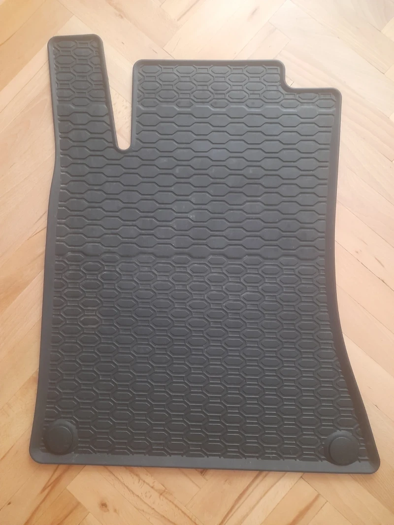 Mercedes-Benz GLA Х156