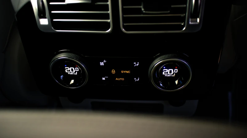 Land Rover Range rover 5.0 SC Autobiography ЛИЗИНГ, снимка 10 - Автомобили и джипове - 52834127