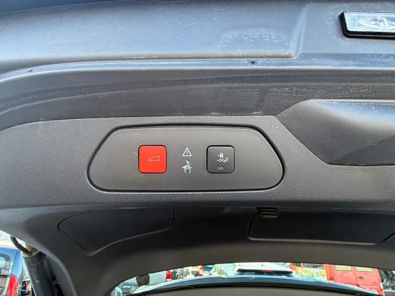 Opel Grandland X Hybrid 4, снимка 16 - Автомобили и джипове - 53126435