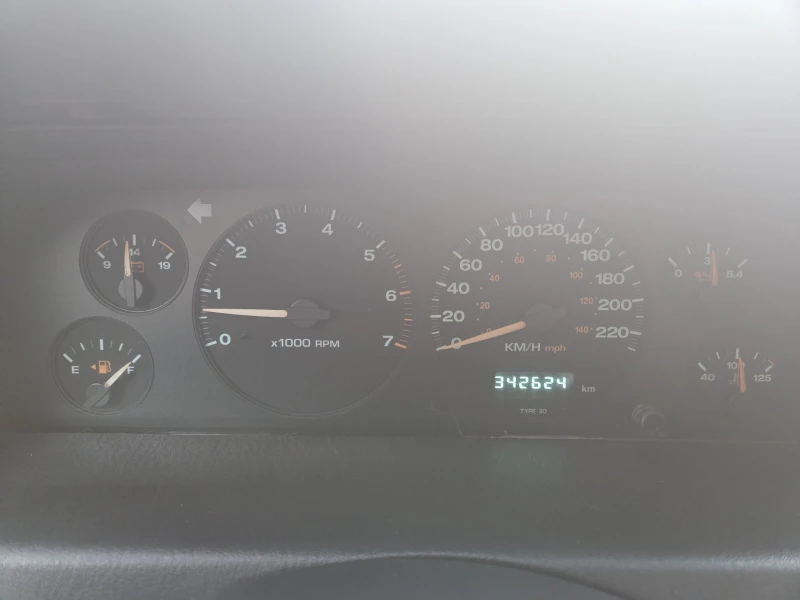 Jeep Grand cherokee 4.7 бензин/LPG, снимка 5 - Автомобили и джипове - 53419288