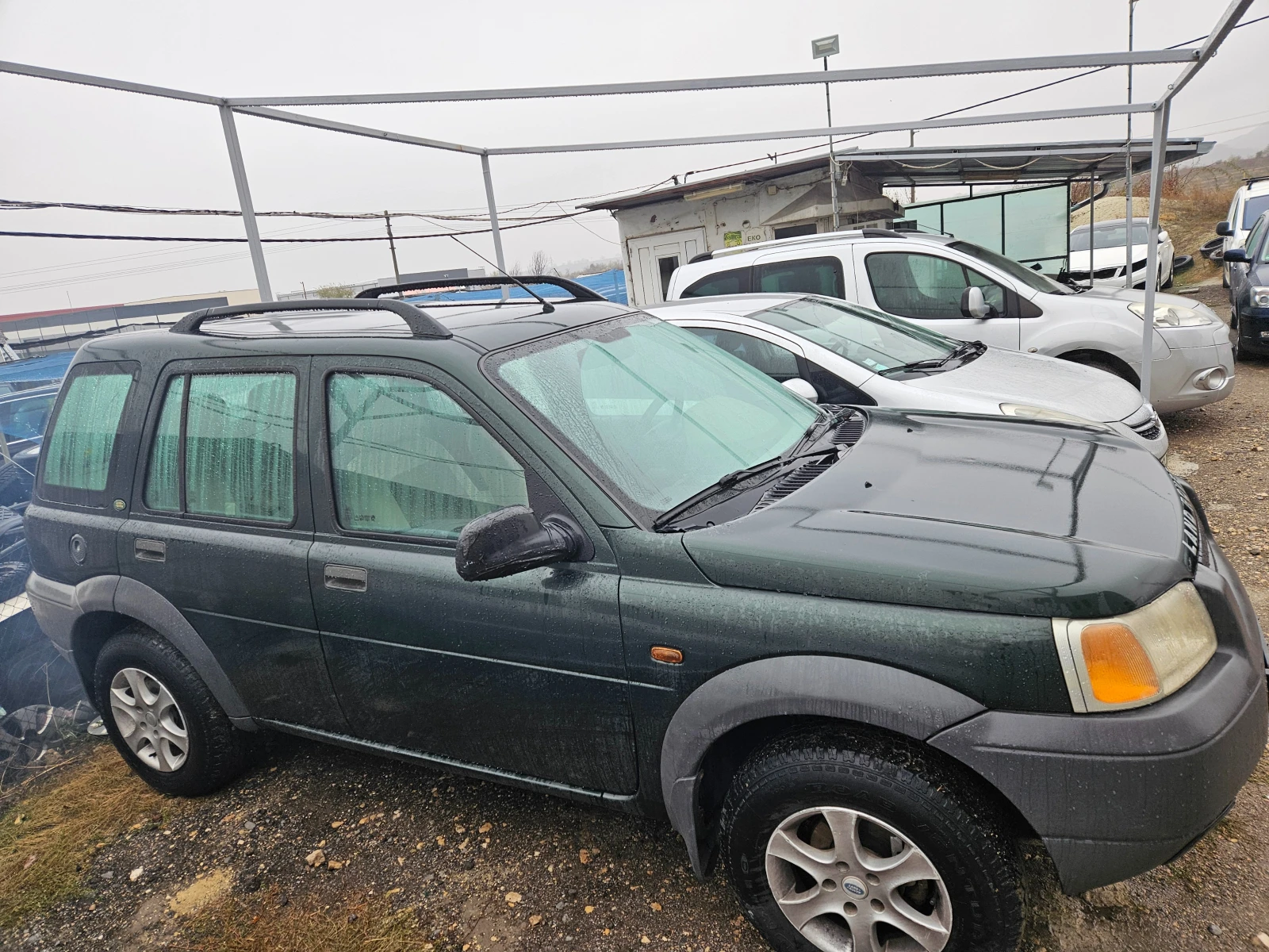 Land Rover Freelander 2.0d - изображение 6