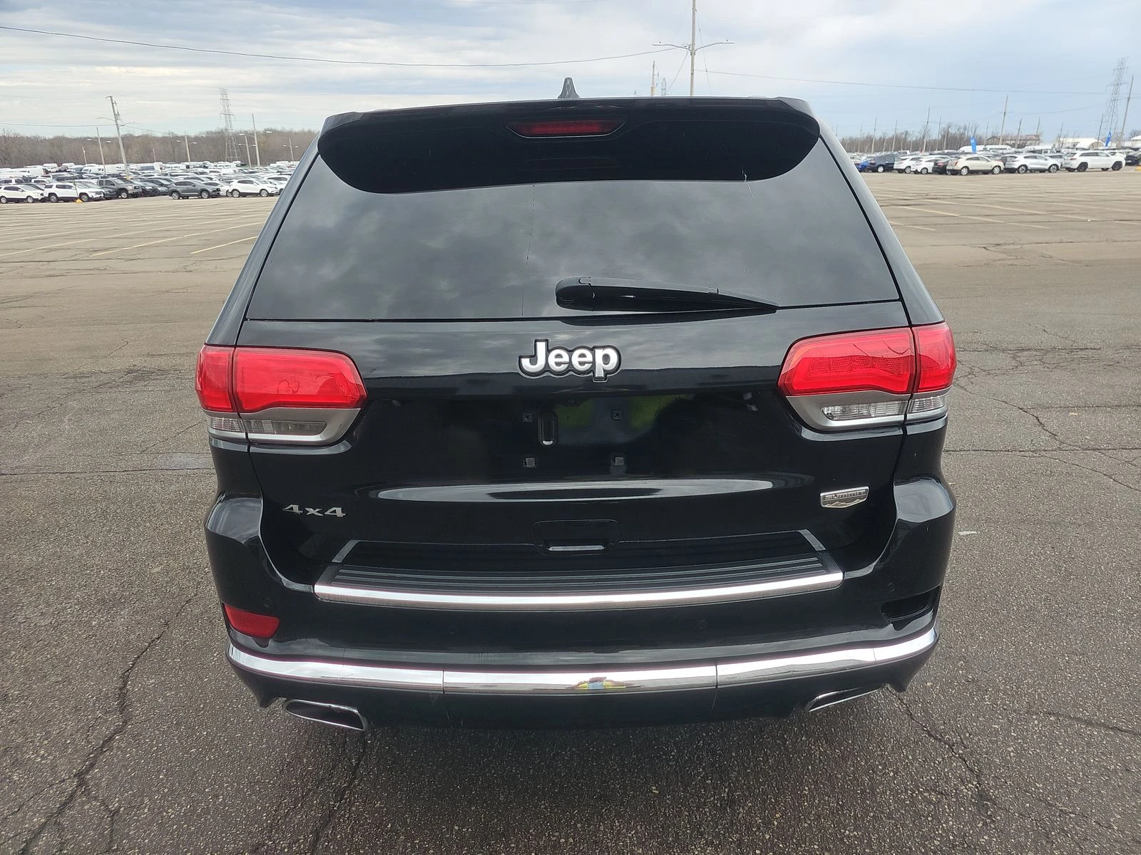 Jeep Grand cherokee 2018 Jeep Grand Cherokee Summit - изображение 5