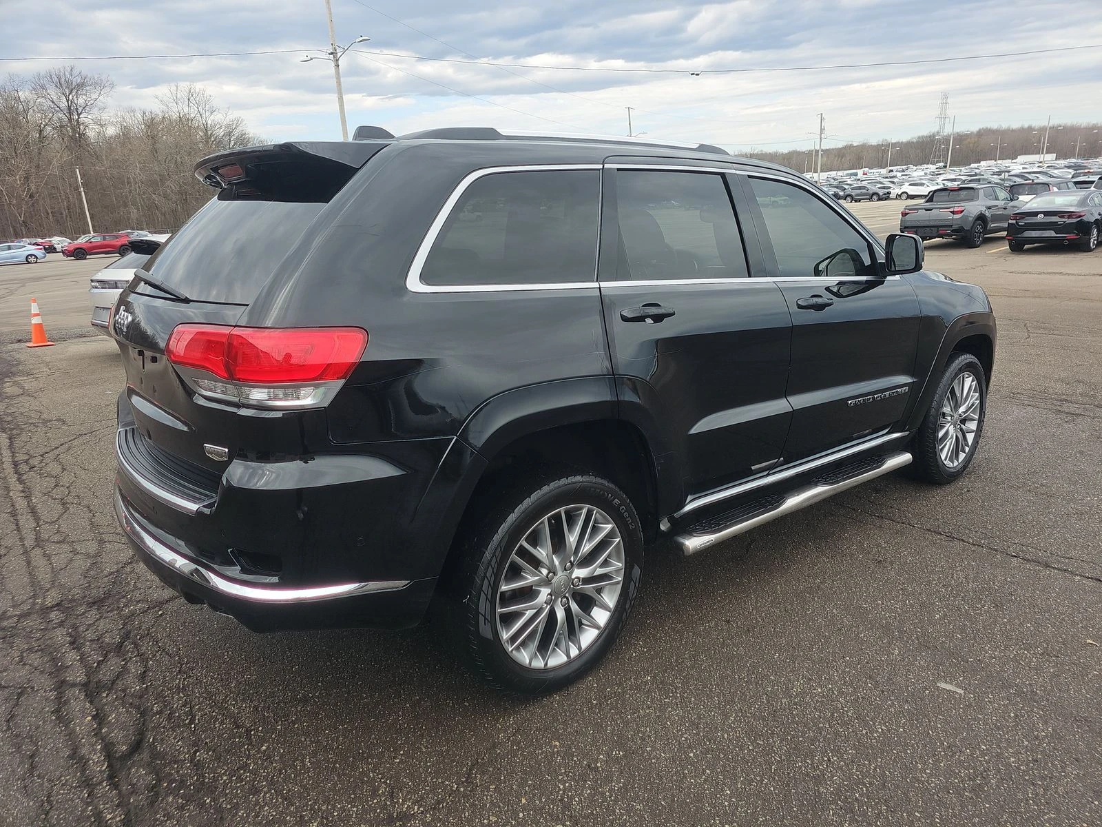 Jeep Grand cherokee 2018 Jeep Grand Cherokee Summit - изображение 4