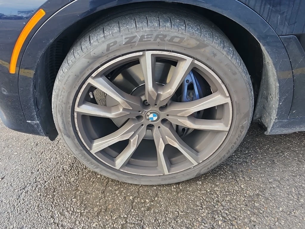 BMW X7 * M50I * CARFAX *    | Mobile.bg   6