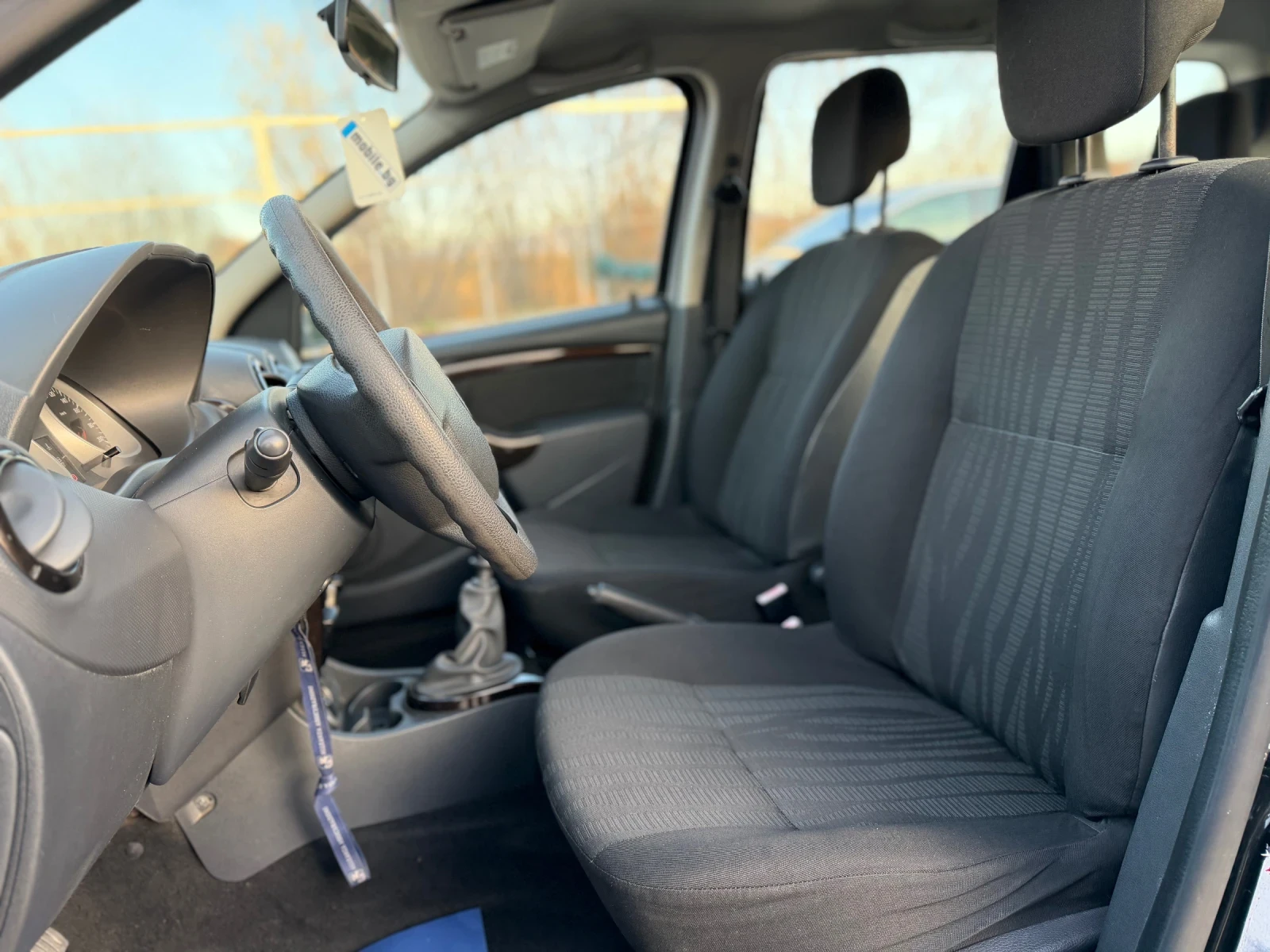 Dacia Duster 1.5dci= 110hp= 4x4= 158000 | Mobile.bg � ����������� 12