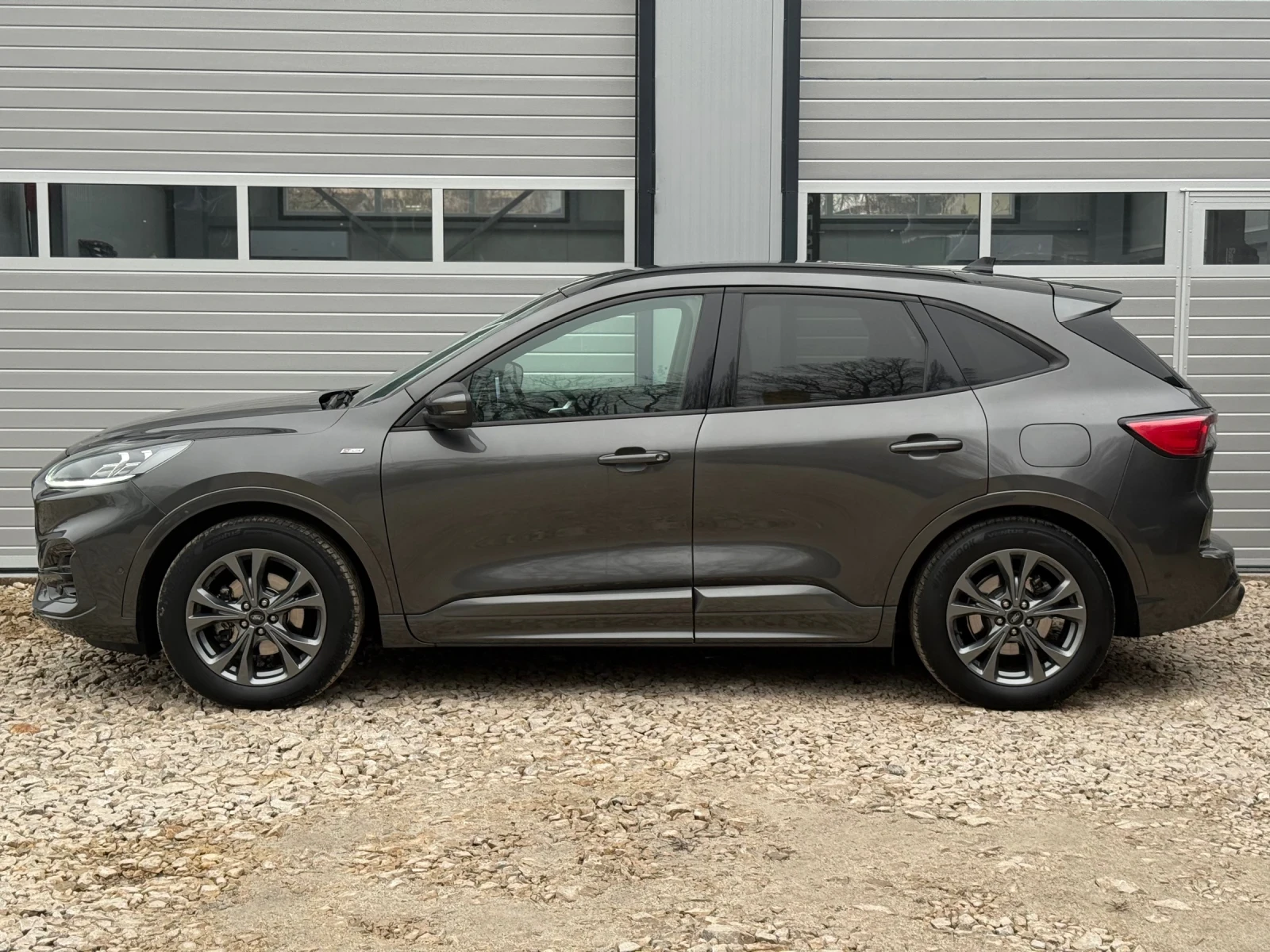 Ford Kuga 1.5 ST-LINE 120 k.c - изображение 7