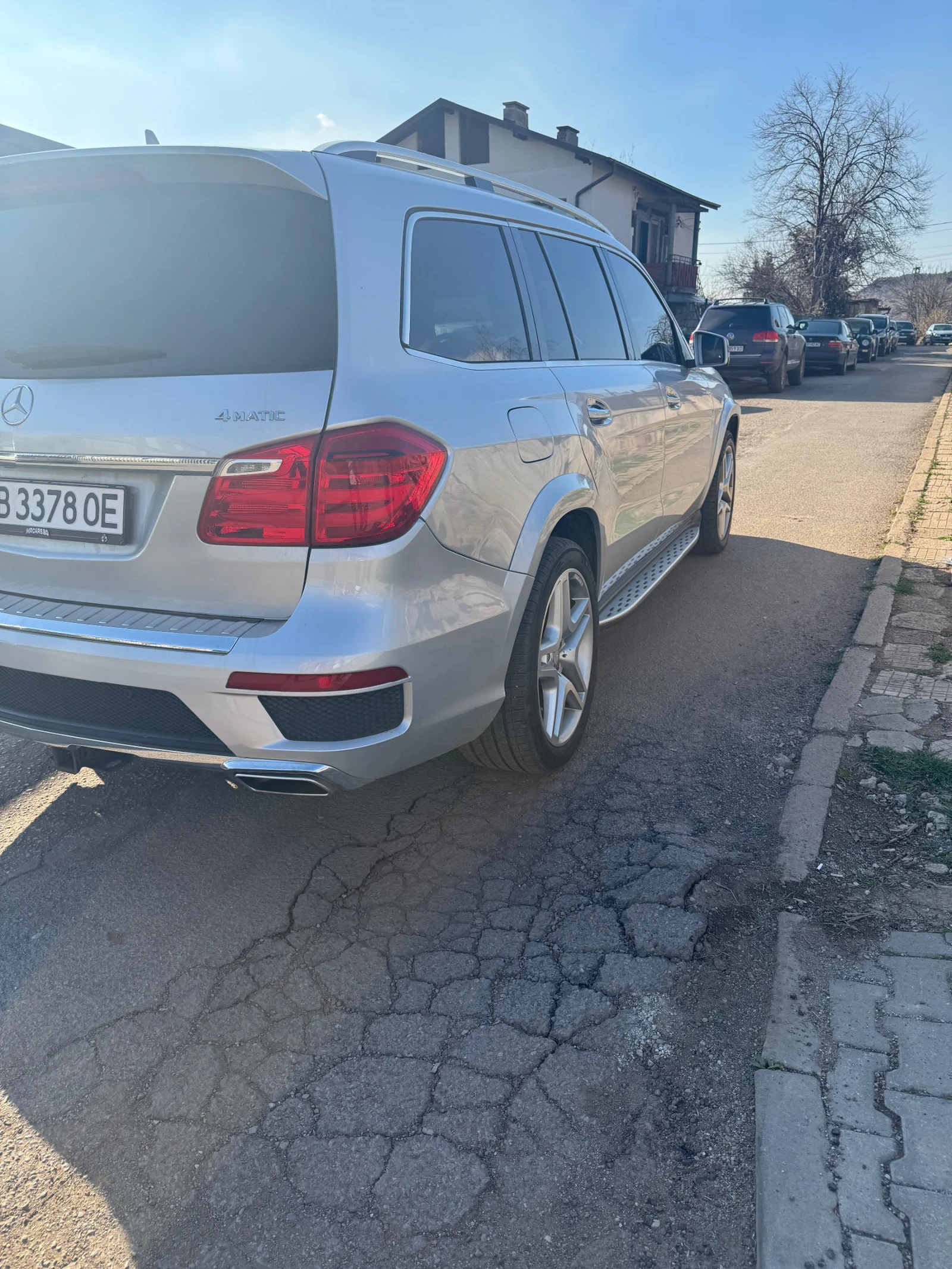 Mercedes-Benz GL 550, снимка 5 - Автомобили и джипове - 53435927