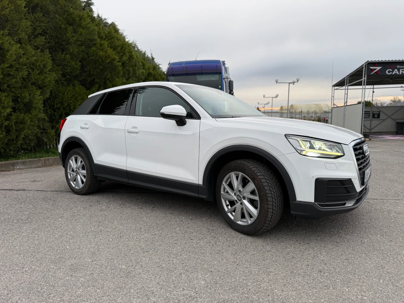 Audi Q2 1.6 TDI, снимка 2 - Автомобили и джипове - 54285539