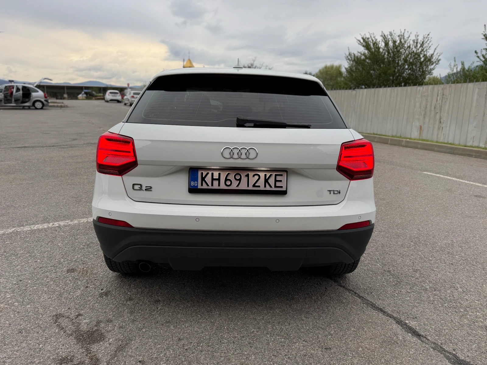 Audi Q2 1.6 TDI, снимка 4 - Автомобили и джипове - 54285539