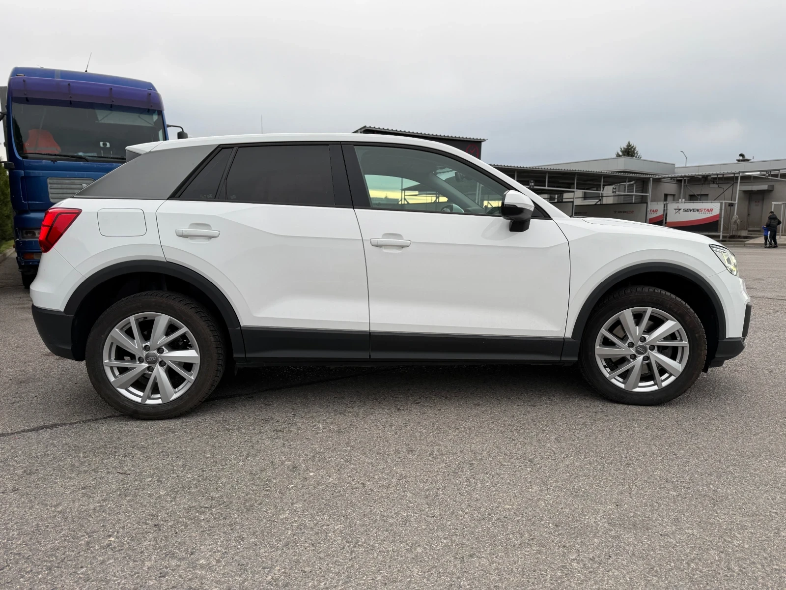 Audi Q2 1.6 TDI, снимка 3 - Автомобили и джипове - 54285539