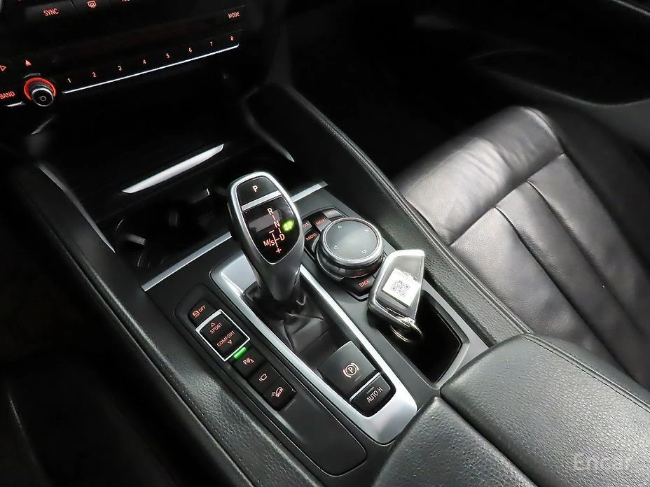 BMW X6, снимка 9 - Автомобили и джипове - 54336205