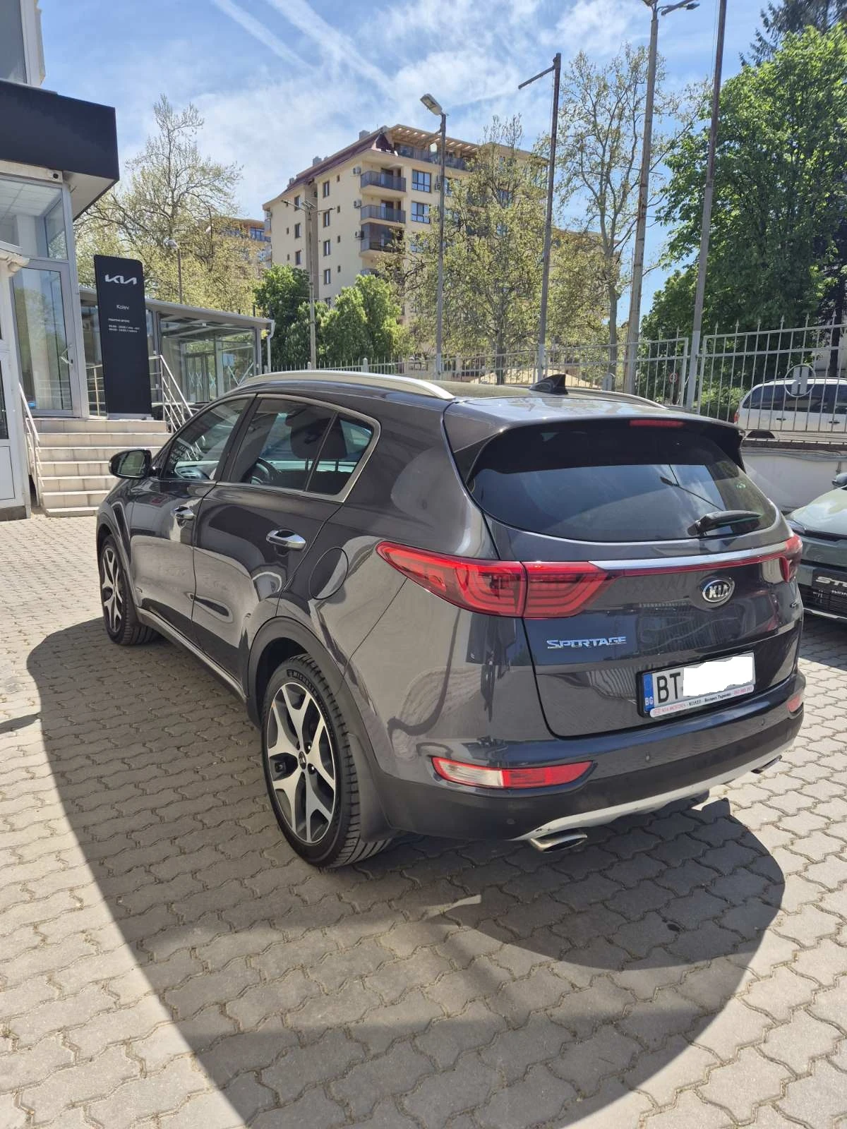 Kia Sportage, снимка 6 - Автомобили и джипове - 54354518