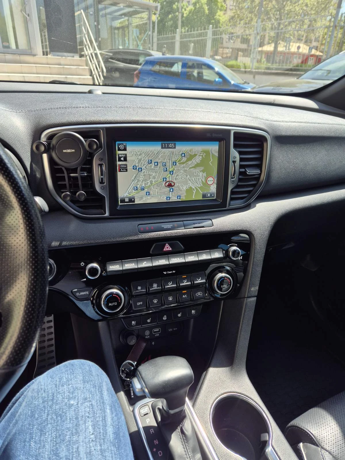 Kia Sportage, снимка 9 - Автомобили и джипове - 54354518