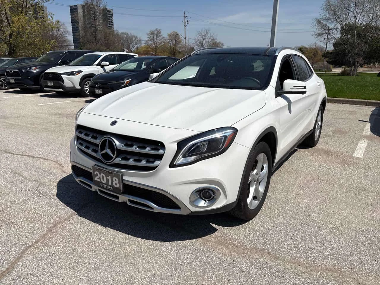 Mercedes-Benz GLA 250 4MATIC* PANORAMA* ПОДГРЕВИ* KEYLESS* 