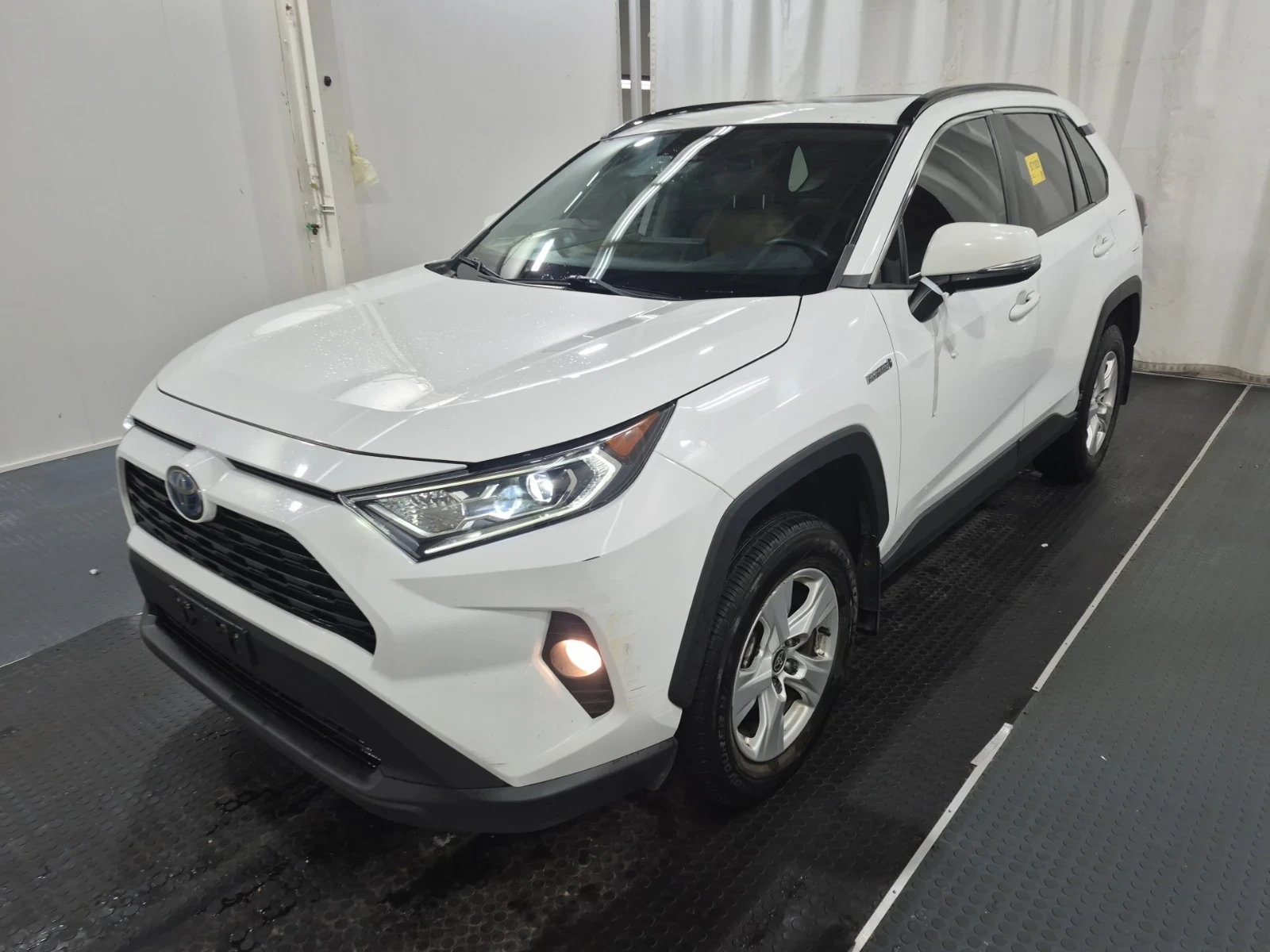 Toyota Rav4 HYBRID XLE * �������� * KEYLESS * BLIND SPOT *  | Mobile.bg � ����������� 1