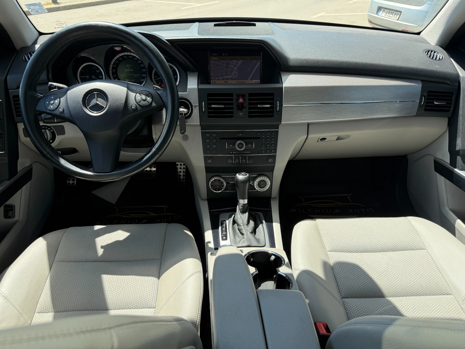 Mercedes-Benz GLK 6 МЕСЕЦА ГАРАНЦИЯ/320CD 224к.с. 4 Matic/Панорама, снимка 8 - Автомобили и джипове - 54720783