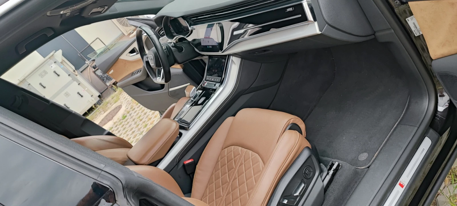 Audi SQ8, снимка 7 - Автомобили и джипове - 54749753