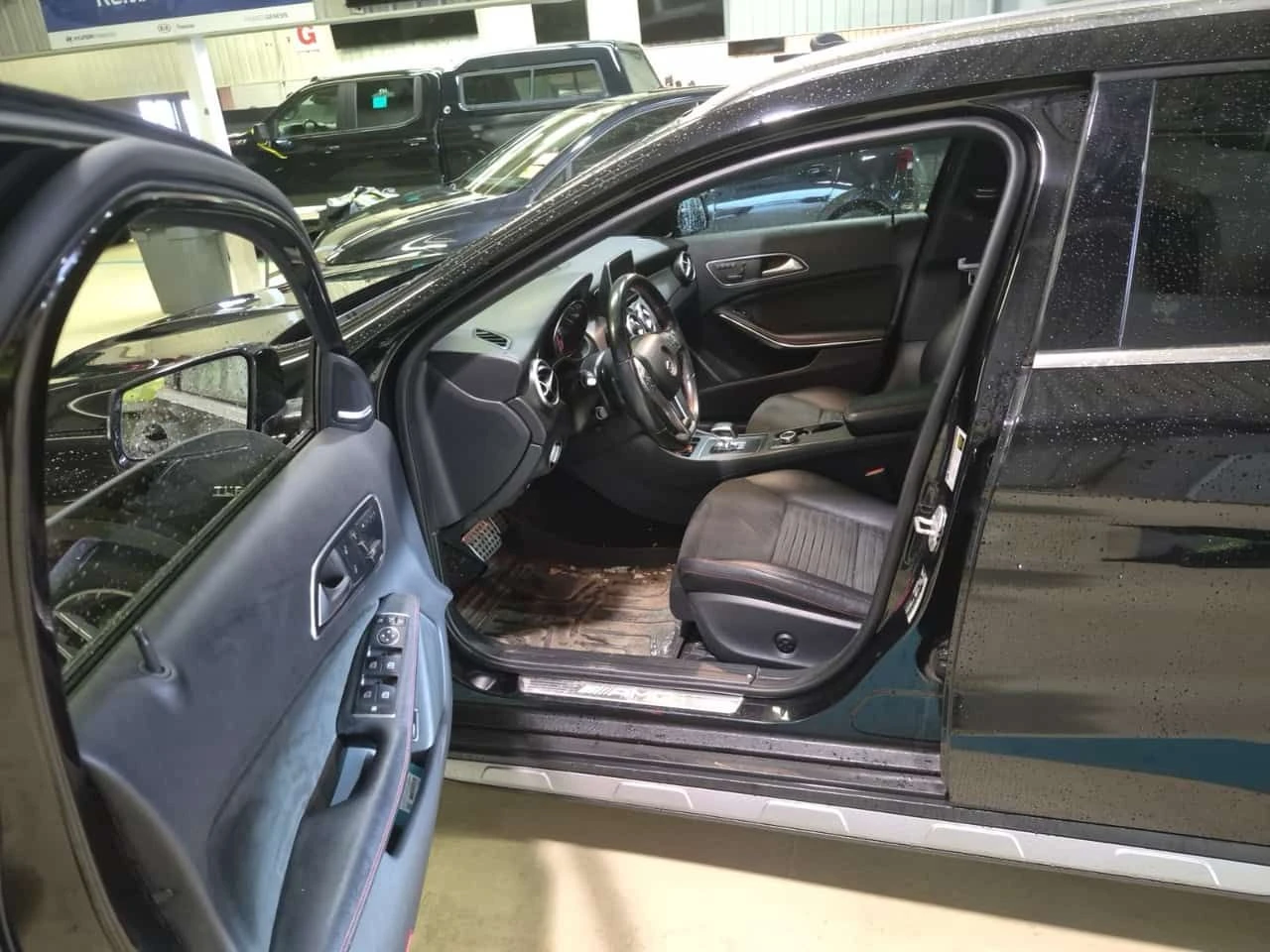 Mercedes-Benz GLA 45 AMG * ГЛАВНО ПРЕДСТАВИТЕЛСТВО* , снимка 7 - Автомобили и джипове - 54998078