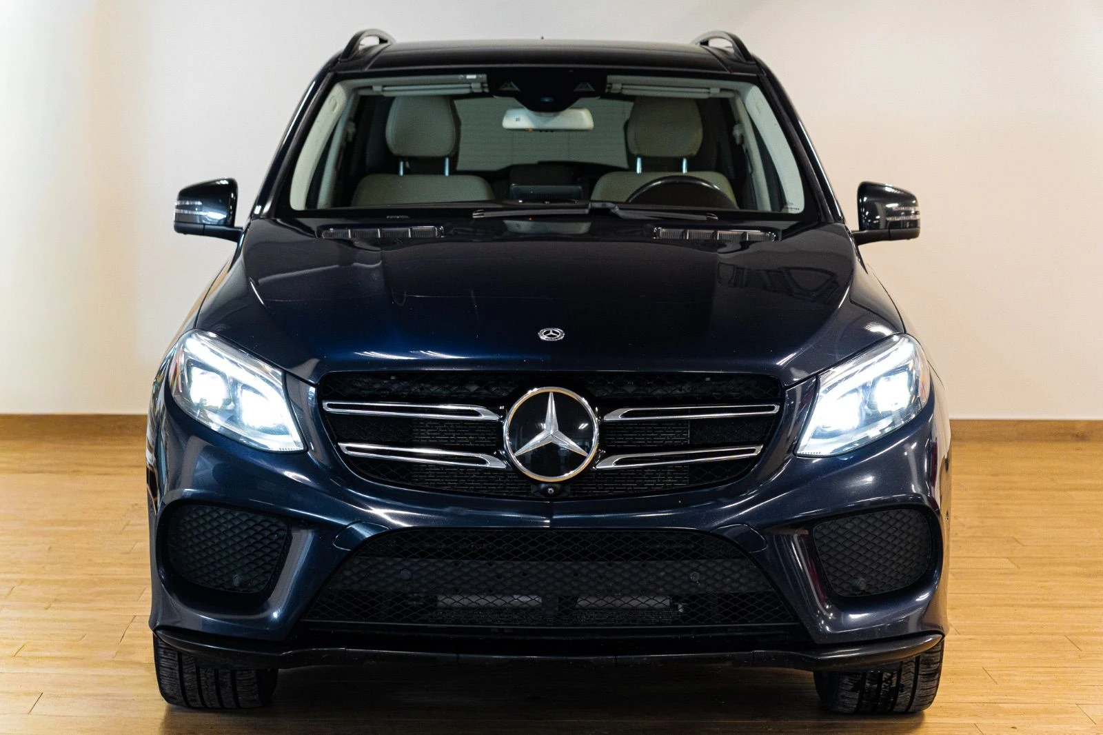 Mercedes-Benz GLE 400, снимка 2 - Автомобили и джипове - 55130542
