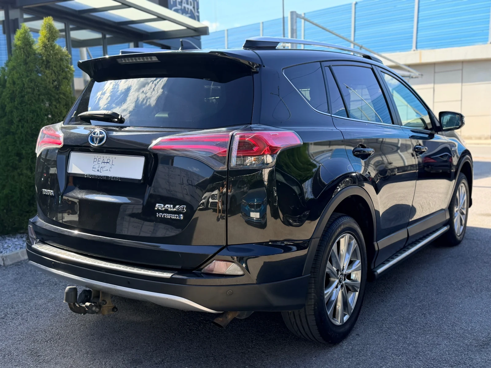 Toyota Rav4 Hybrid 2.5 ECVT AWD Distronic PANO JBL Keyless, снимка 6 - Автомобили и джипове - 55529859