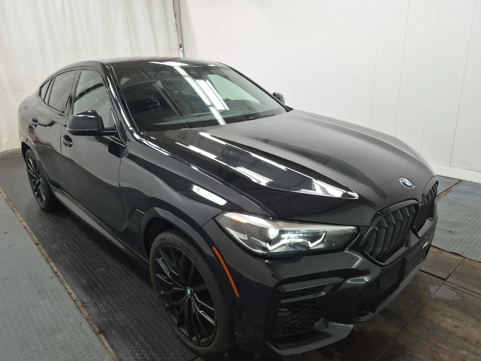BMW X6 XDRIVE40I / АВТОКРЕДИТ / ПРОГНОЗНА ЦЕНА до БГ, снимка 2 - Автомобили и джипове - 55752816
