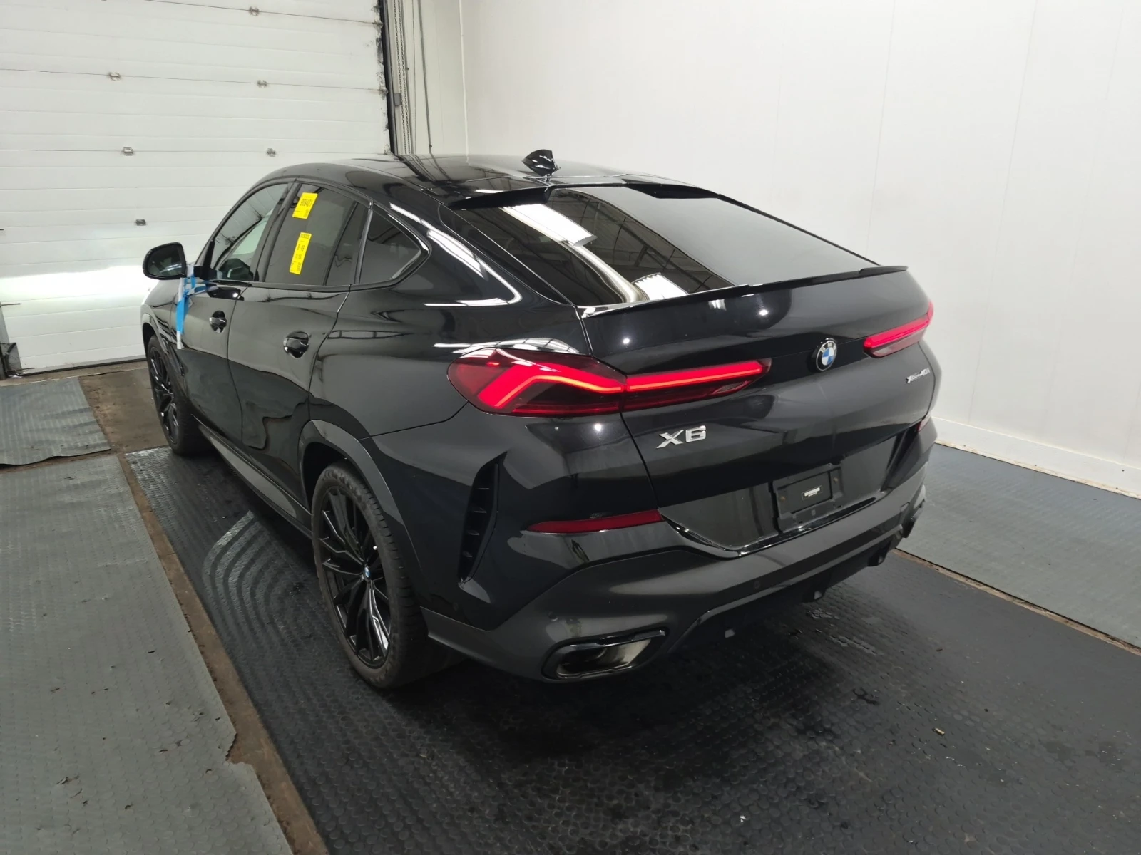 BMW X6 XDRIVE40I / АВТОКРЕДИТ / ПРОГНОЗНА ЦЕНА до БГ, снимка 4 - Автомобили и джипове - 55752816