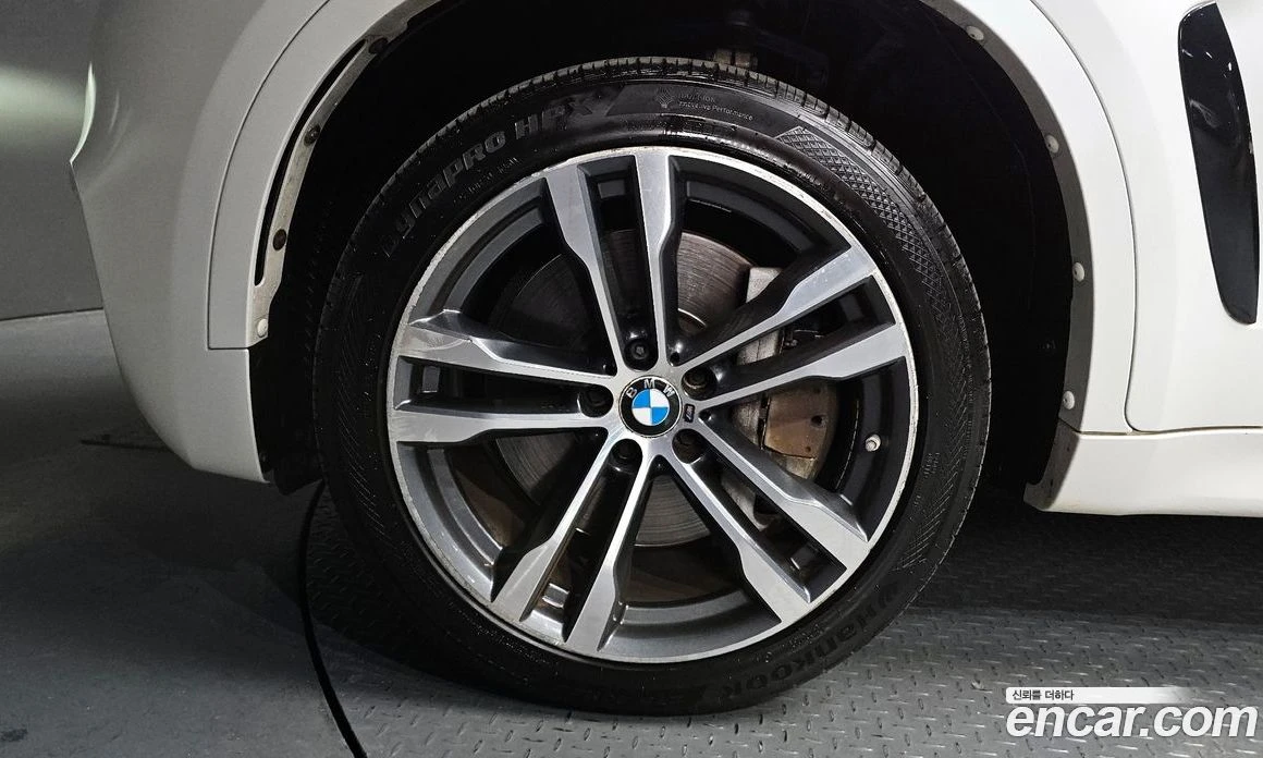 BMW X6 M50d, снимка 5 - Автомобили и джипове - 56157019