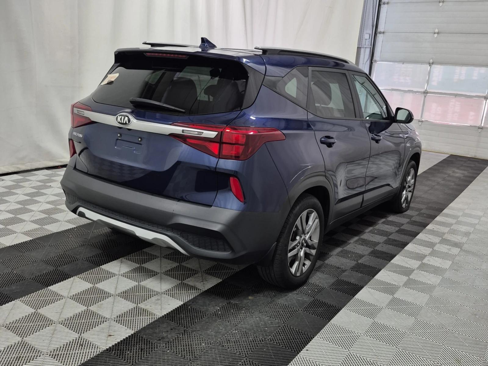 Kia Seltos LX / АВТОКРЕДИТ, снимка 5 - Автомобили и джипове - 56662298